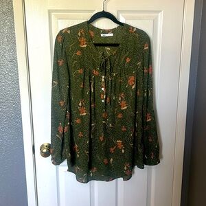 XL DR2 green floral top